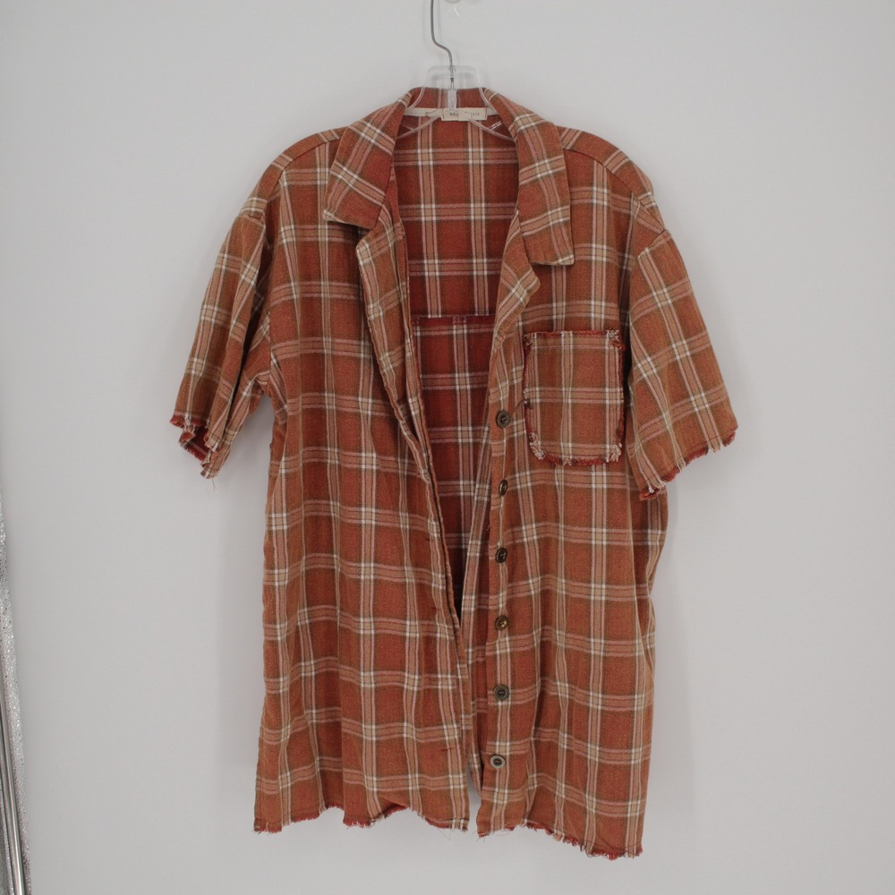 Shop Stevie‎ Women's Rust Plaid Raw Hem Short Sleeve Button Up Top Size S